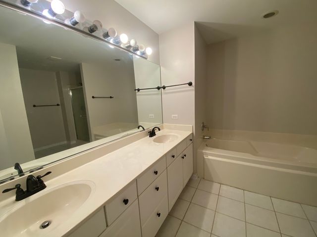 1298 Georgetown Way, Vernon Hills, IL 60061