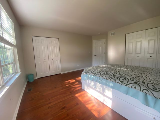 1298 Georgetown Way, Vernon Hills, IL 60061