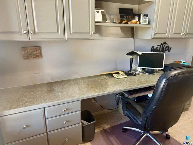 1516 Deerfield Ln Lane, Mitchell, SD 57301