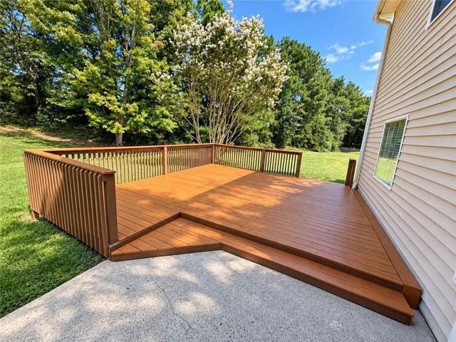 1831 Green Oak Circle, Lawrenceville, GA 30043