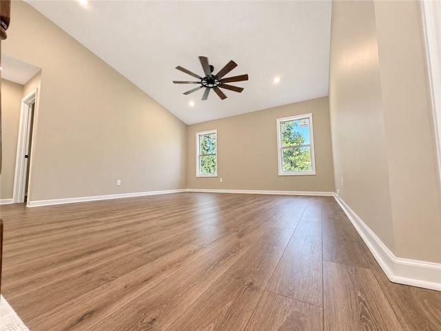 1831 Green Oak Circle, Lawrenceville, GA 30043
