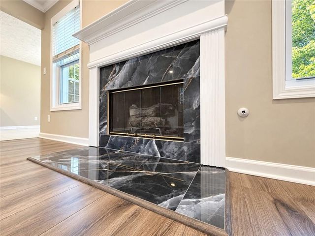 1831 Green Oak Circle, Lawrenceville, GA 30043