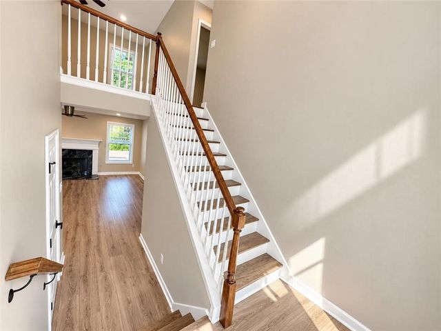 1831 Green Oak Circle, Lawrenceville, GA 30043