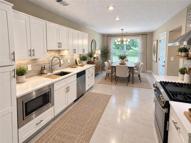 1831 Green Oak Circle, Lawrenceville, GA 30043