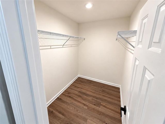 1831 Green Oak Circle, Lawrenceville, GA 30043