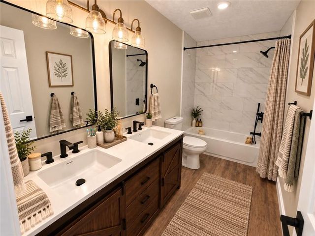 1831 Green Oak Circle, Lawrenceville, GA 30043