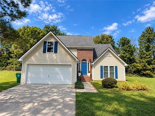1831 Green Oak Circle, Lawrenceville, GA 30043