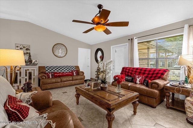 1241 Ashland Avenue SE, Palm Bay, FL 32909