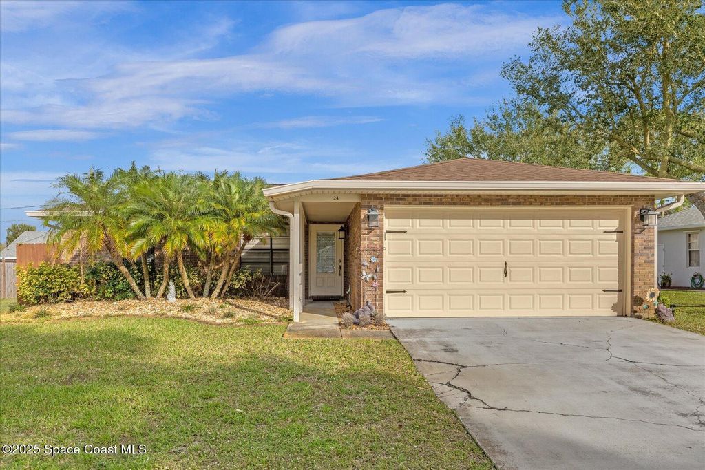 1241 Ashland Avenue SE, Palm Bay, FL 32909