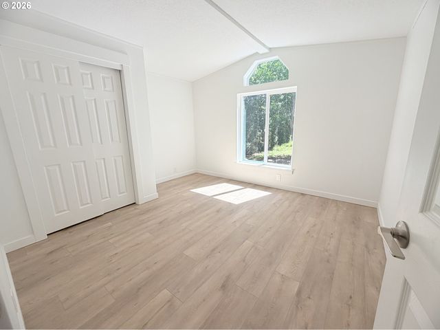 71 N HOBBY Ct, Otis, OR 97368