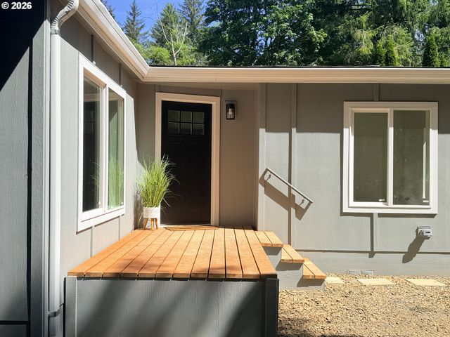 71 N HOBBY Ct, Otis, OR 97368