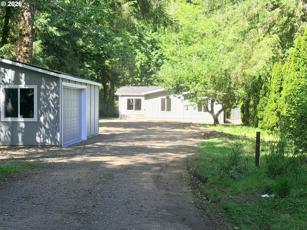 71 N HOBBY Ct, Otis, OR 97368
