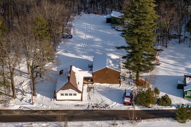 8 Phillips Lane, Rochester, NH 03868