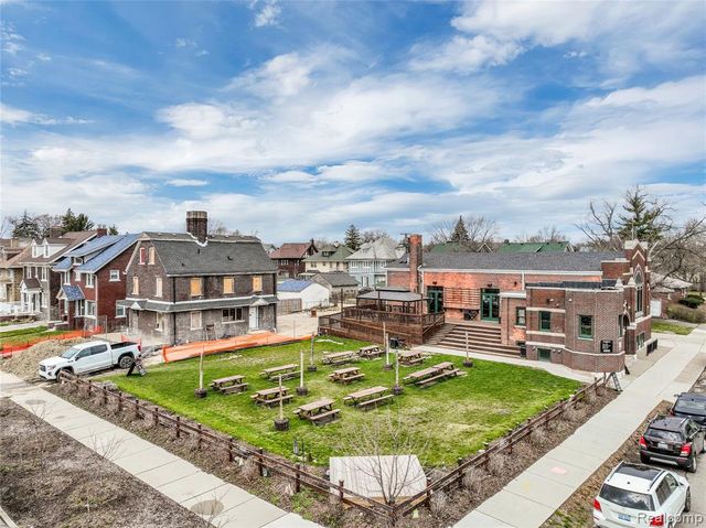 7542 Churchill Street, Detroit, MI 48206