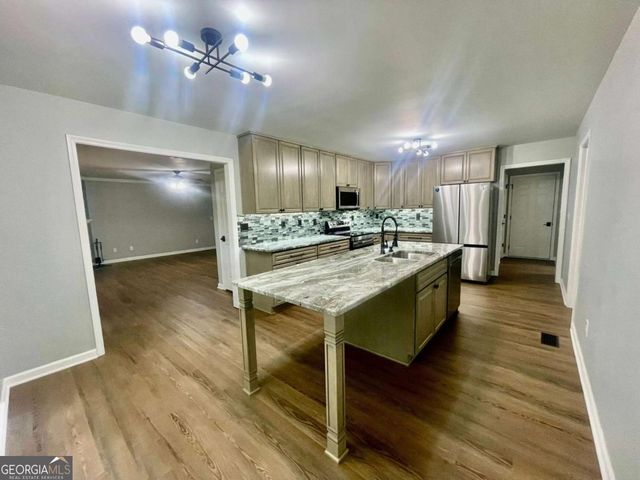 197 Blacks Mill Court, Dawsonville, GA 30534