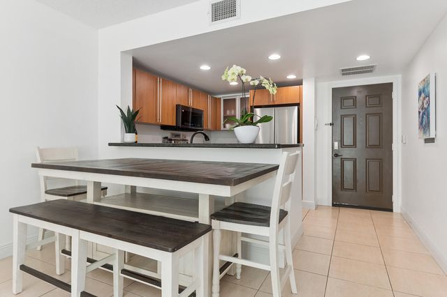 610 Clematis Street 209, West Palm Beach, FL 33401