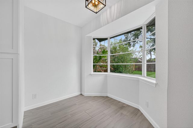 9211 Blankenship Drive, Houston, TX 77080