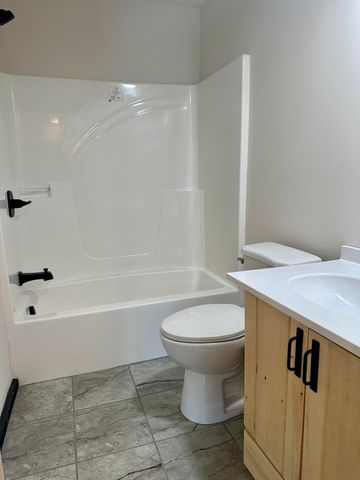 409 Freeman Branch Road, East Bernstadt, KY 40729