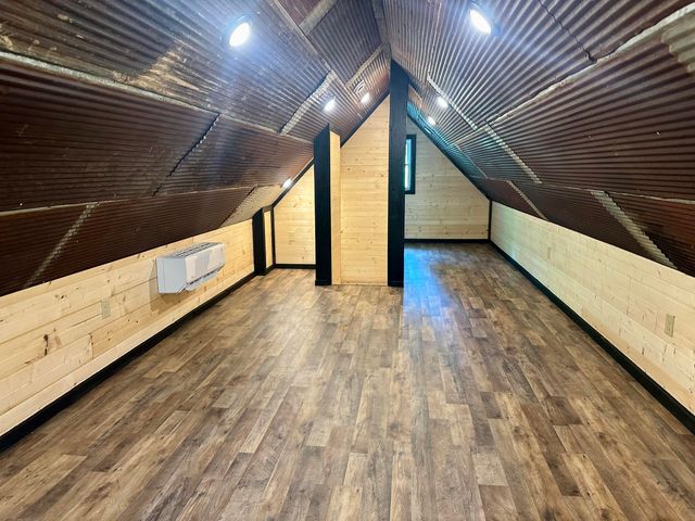 409 Freeman Branch Road, East Bernstadt, KY 40729