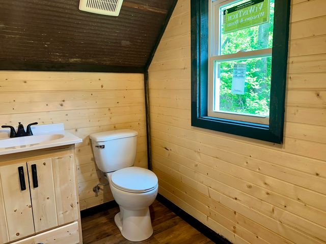 409 Freeman Branch Road, East Bernstadt, KY 40729