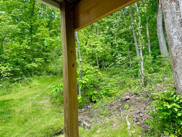 409 Freeman Branch Road, East Bernstadt, KY 40729