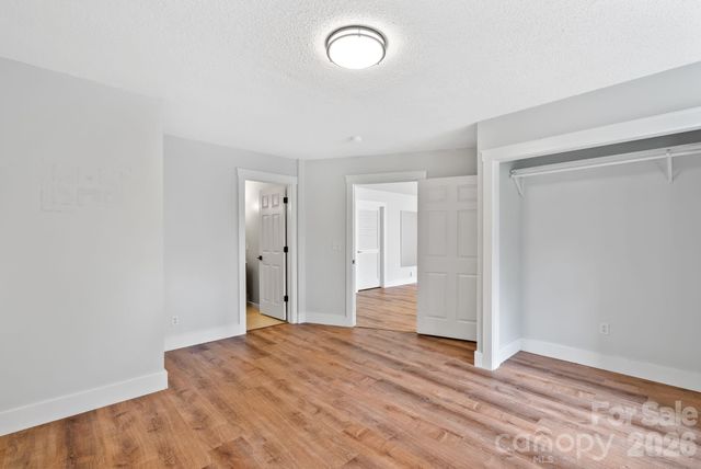73 Creeks End Circle, Mills River, NC 28759