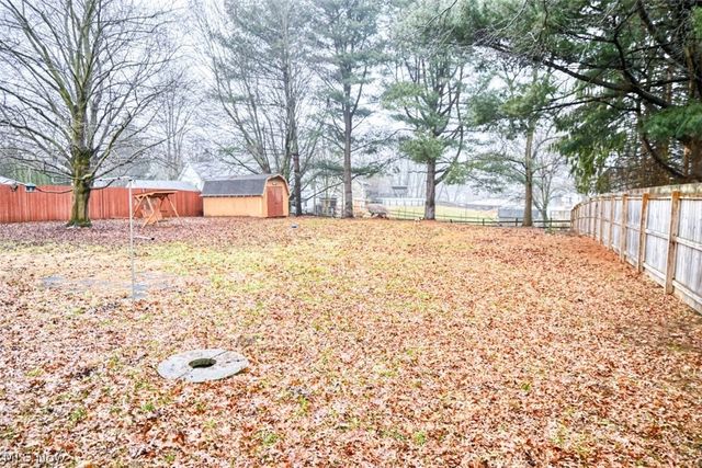 11371 Sagebrush Avenue NE, Uniontown, OH 44685