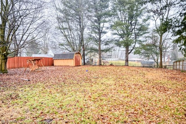 11371 Sagebrush Avenue NE, Uniontown, OH 44685