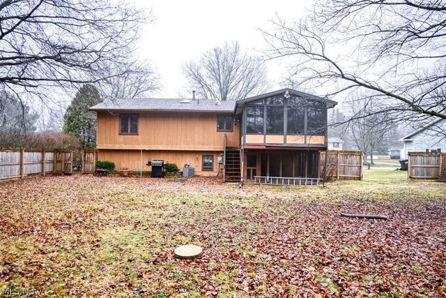 11371 Sagebrush Avenue NE, Uniontown, OH 44685