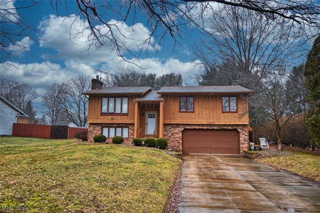 11371 Sagebrush Avenue NE, Uniontown, OH 44685