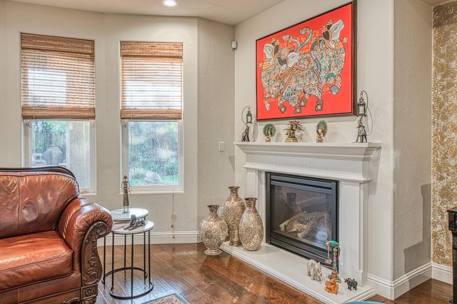 10509 N Sierra Vista Avenue, Fresno, CA 93730