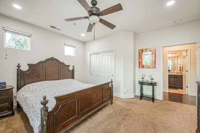 10509 N Sierra Vista Avenue, Fresno, CA 93730