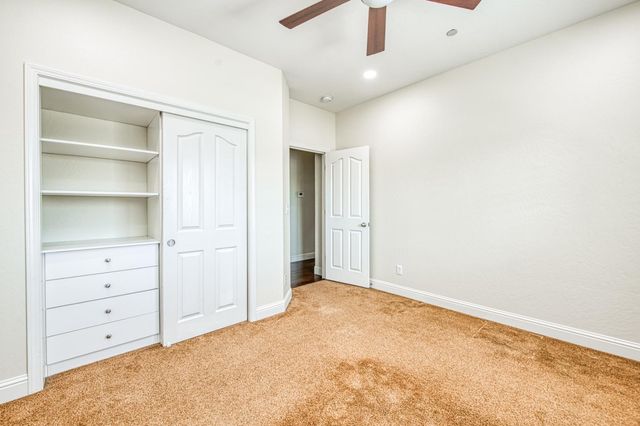 10509 N Sierra Vista Avenue, Fresno, CA 93730