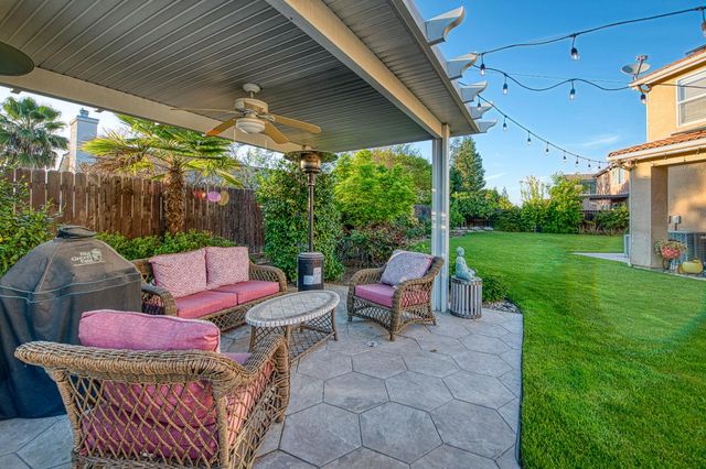 10509 N Sierra Vista Avenue, Fresno, CA 93730