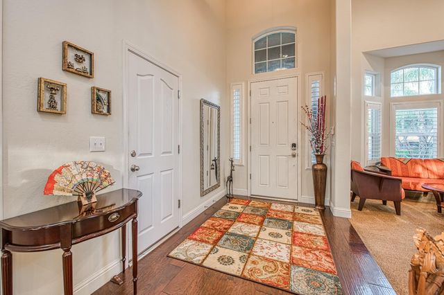 10509 N Sierra Vista Avenue, Fresno, CA 93730