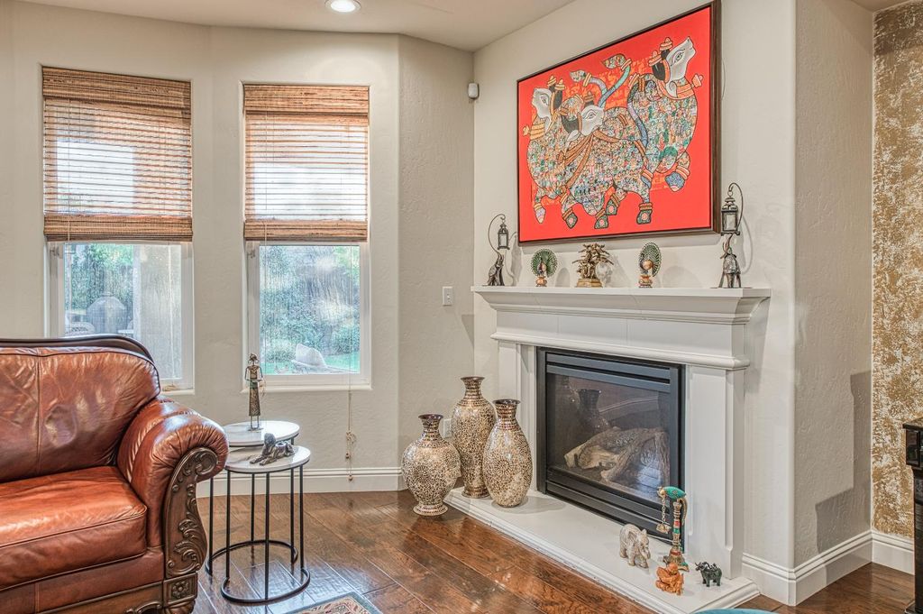 Image 29 of property listing at 10509 N Sierra Vista Avenue, Fresno, CA 93730