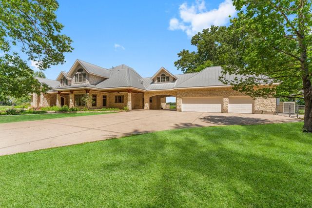 11900 Womack Cemetery Road, Montgomery, TX 77316