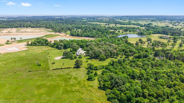 11900 Womack Cemetery Road, Montgomery, TX 77316