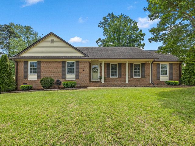103 Windy Rush Road, Spartanburg, SC 29301