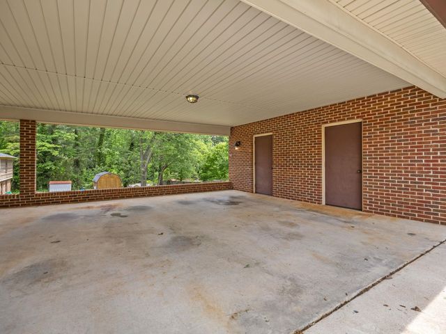 103 Windy Rush Road, Spartanburg, SC 29301