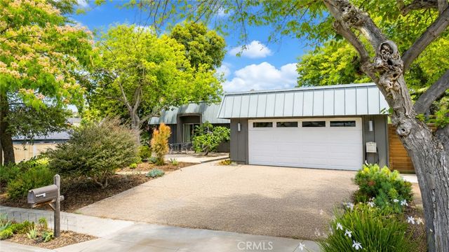 25431 Classic Drive, Mission Viejo, CA 92691