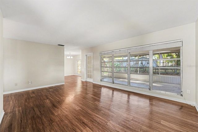 521 W PALMEDEN DRIVE, Lakeland, FL 33803