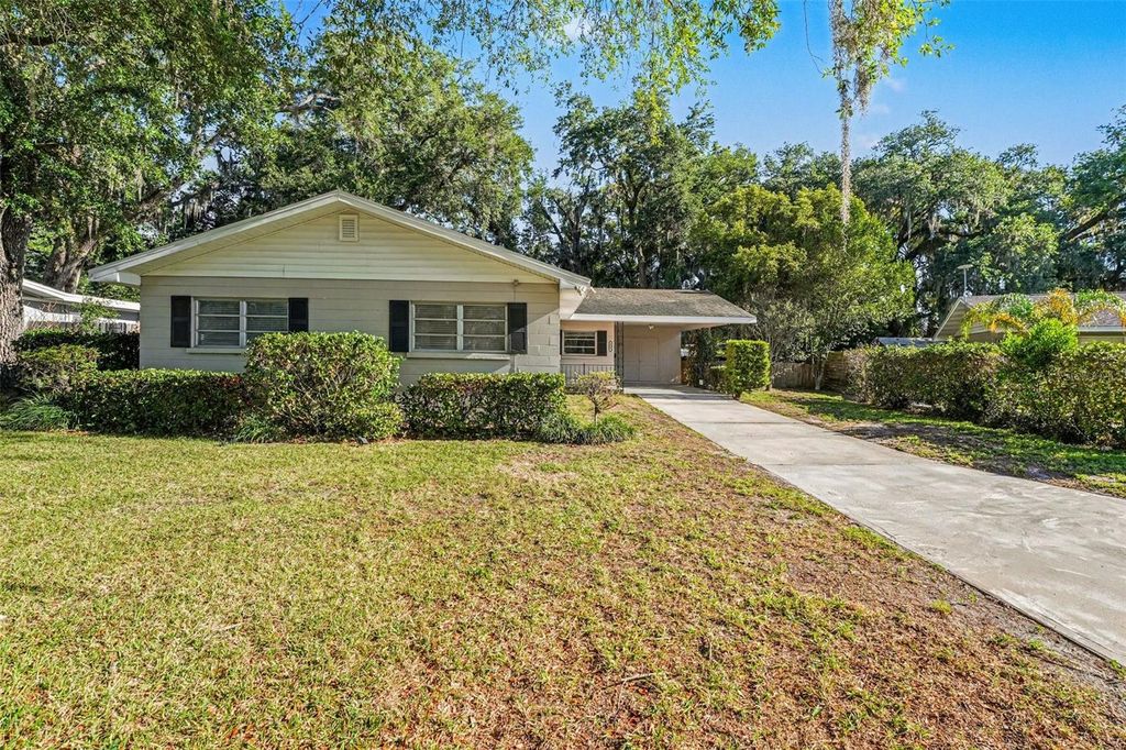 521 W PALMEDEN DRIVE, Lakeland, FL 33803