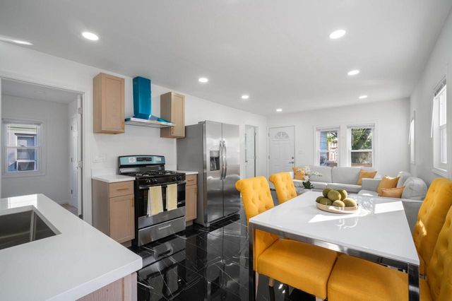 2435 N 57th STREET, Milwaukee, WI 53210