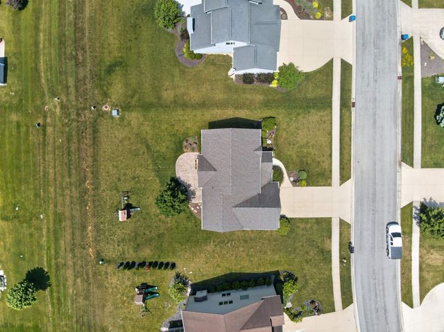 7201 Allenbrook Boulevard, Fort Wayne, IN 46835