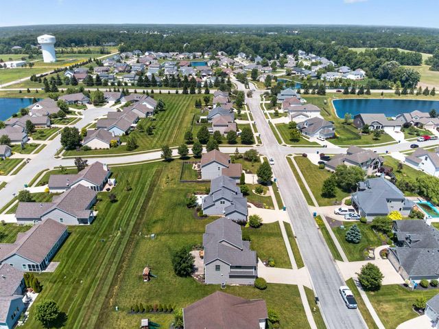 7201 Allenbrook Boulevard, Fort Wayne, IN 46835