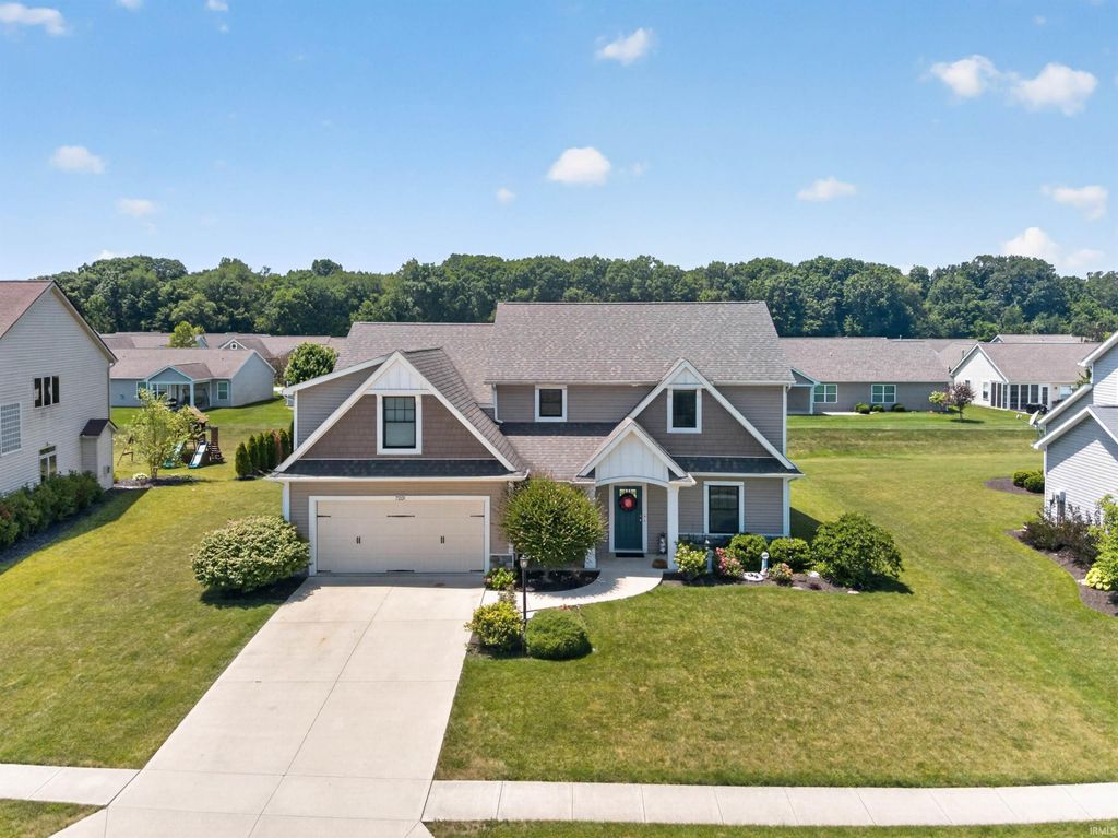7201 Allenbrook Boulevard, Fort Wayne, IN 46835