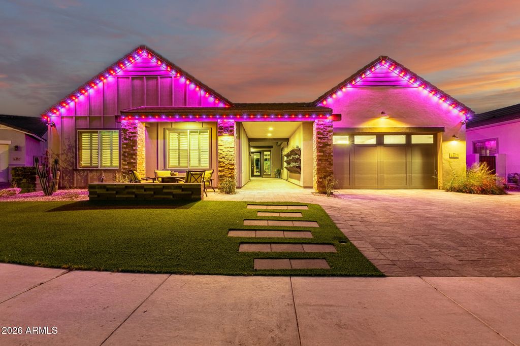 Image 2 of property listing at 4467 E TONTO Place, Chandler, AZ 85249