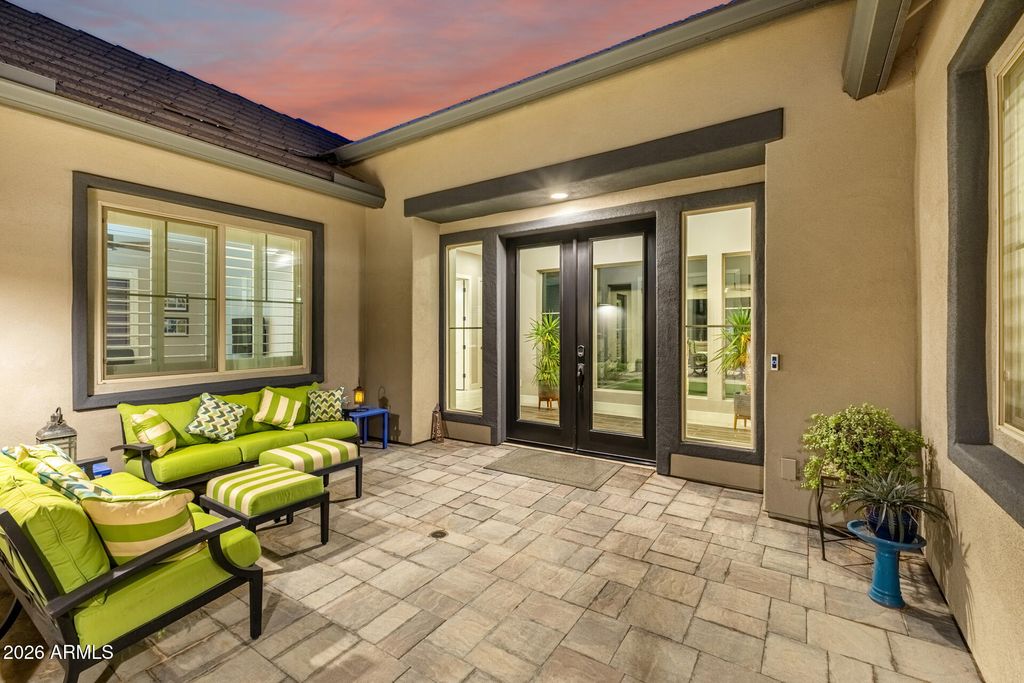 Image 6 of property listing at 4467 E TONTO Place, Chandler, AZ 85249