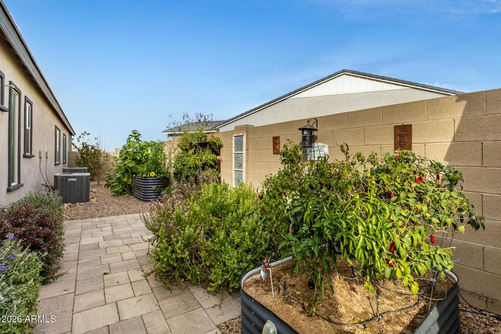 Image 67 of property listing at 4467 E TONTO Place, Chandler, AZ 85249